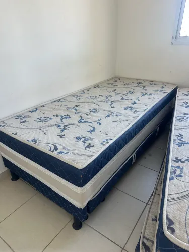 Cama Box solteiro com auxiliar