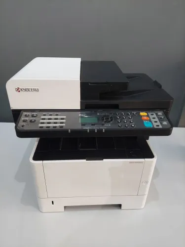 Impressora kyocera para reparos defeito