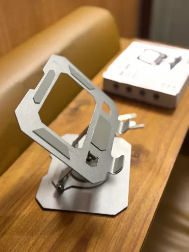 Suporte metálico dobrável para tablet ? novo