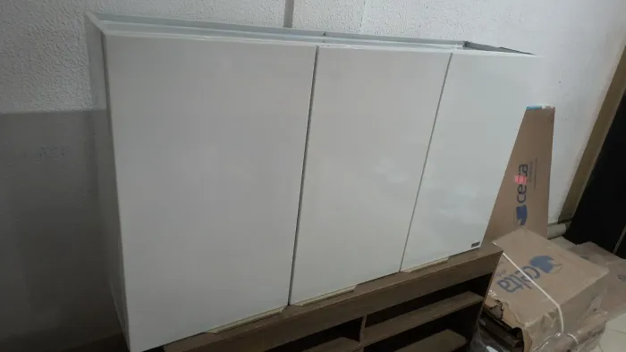 Armário aéreo de aço (Entrego com taxa e aceito cartão com taxa da máquina)