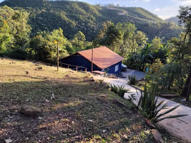 Vendo sítio,, chácara em Mairinque, 22 mil metros, riacho, aceito PERMUTA