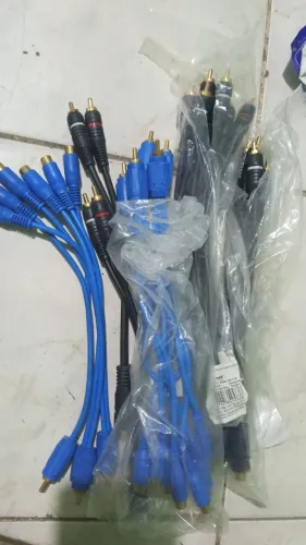 Cabos e Adaptadores RCA - Novos