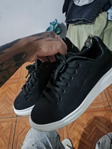 Tenis
