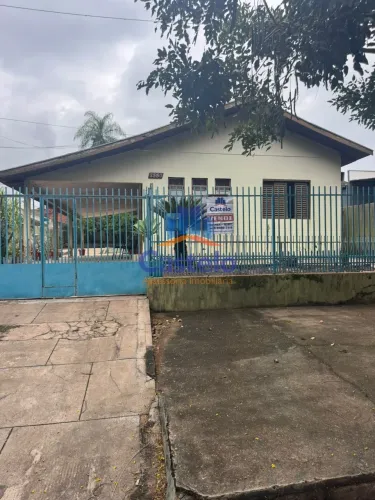 CASA RESIDENCIAL em UMUARAMA - PR, JARDIM TROPICAL
