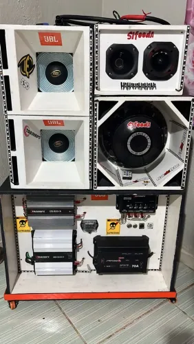 SoM