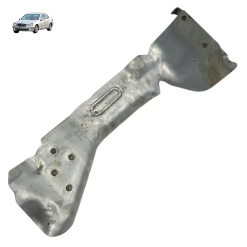 Protetor Térmico Escapamento Mercedes C230k 2003 2004 2005 Prata
