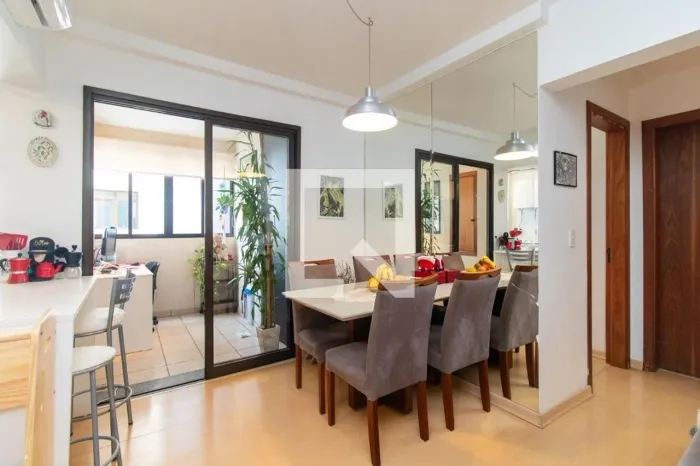 Apartamento à Venda - Cidade Baixa, 2 Quartos, 62 m2