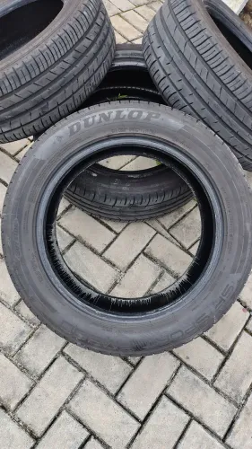 Pneus Dunlop 215 55 R17