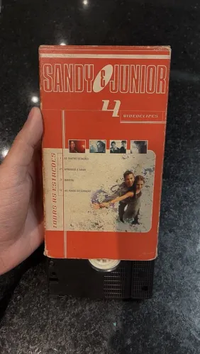 VHS Sandy & Junior - As Quatro Estações Vídeo Clipes (Usado)