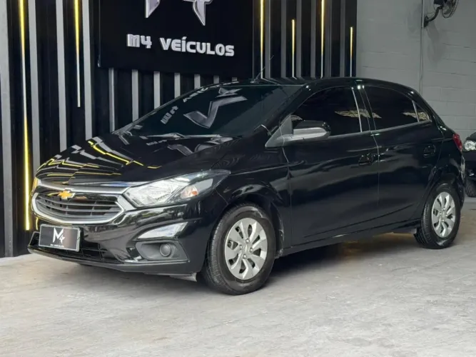 Chevrolet Onix Plus LT 1.0 12V Flex Mec. 4P 2018