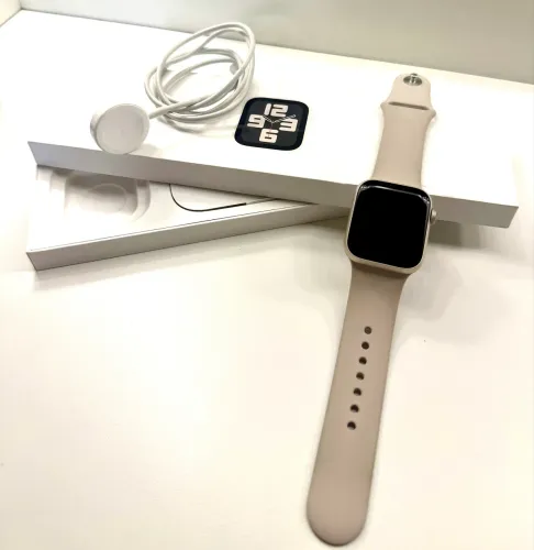 Apple Watch SE 2ª Geração 40mm Rose | Bateria 99% | Tela Sem Riscos