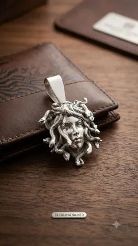 Pingente Medusa. Exclusivo!! Prata 925