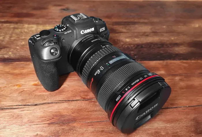 Kit Câmera Canon EOS RP, adaptador e Lente Canon 17-40 f/4 L