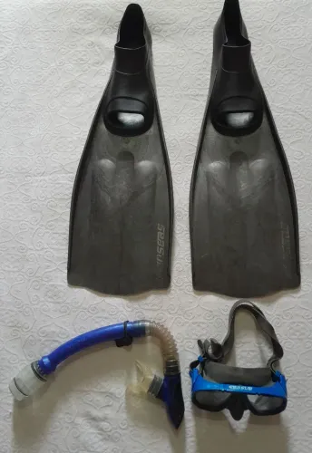 Equipamento Profissional Seasub Nadadeiras, Máscara e Snorkel Total Dry