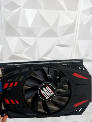 GTX 550 Ti 2GB GDDR5 128 Bits - Apenas 6 Meses de Uso | Funcionando 100%