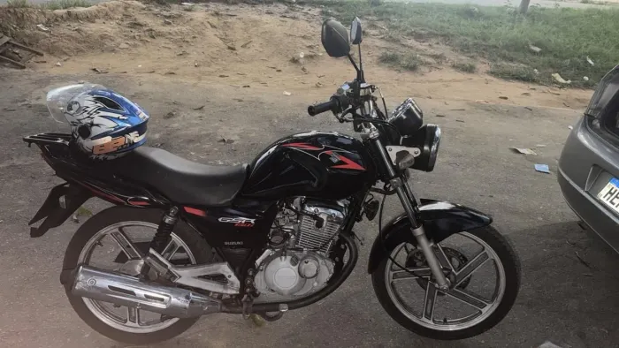 Moto em perfeito estado 