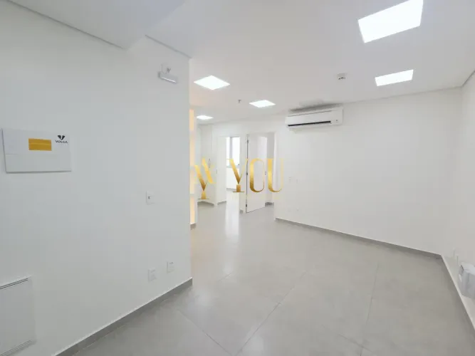 Sala comercial para alugar no Órion Business| 65m² Andar Alto