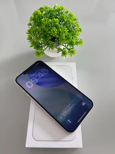 IPhone 13 - 128GB - 77% bateria - Branco