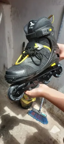 PATINS ATRIO REGULÁVEL TAMANHO 37 AO 40