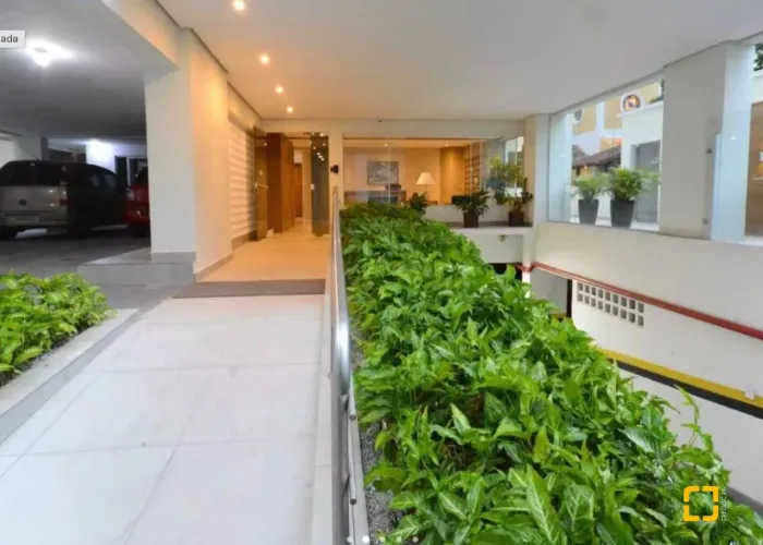 Apartamento com vista mar - 4 dormitórios - 1 vaga - Bairro Centro - Florianópolis / SC