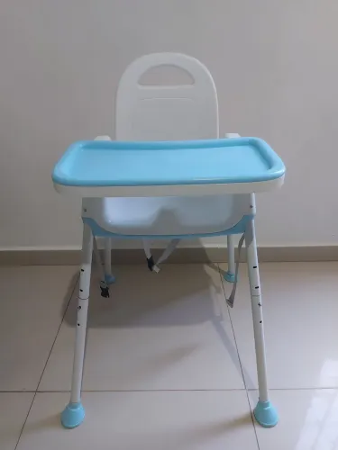 Cadeirinha de alimentação 
