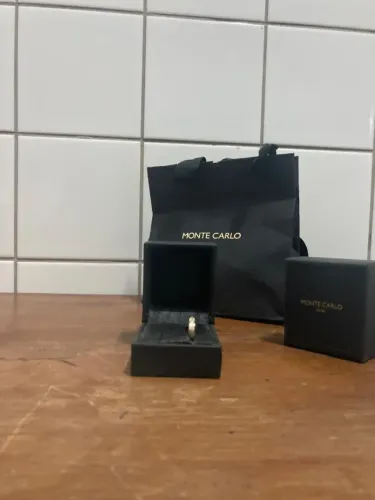 Aliança Monte Carlo Brüner Ouro 18K 750