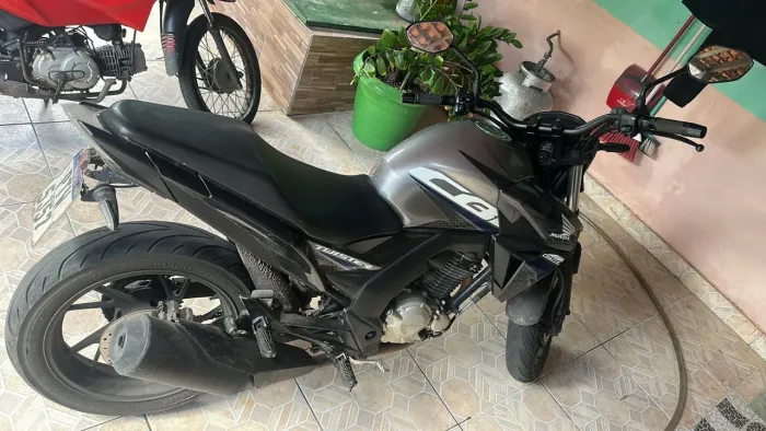 Moto CB Twister 250 
