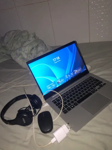 TROCO POR PS4!! Notebook Samsung Galaxy Book Go 14- 4GB RAM / 128GB - Windows 11