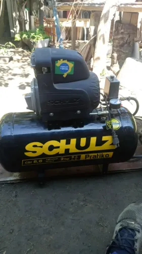 Vendo um compressor NOVO de Ar (50 litros) Pratiko CSI 8,6/25 Schulz, 121 volts