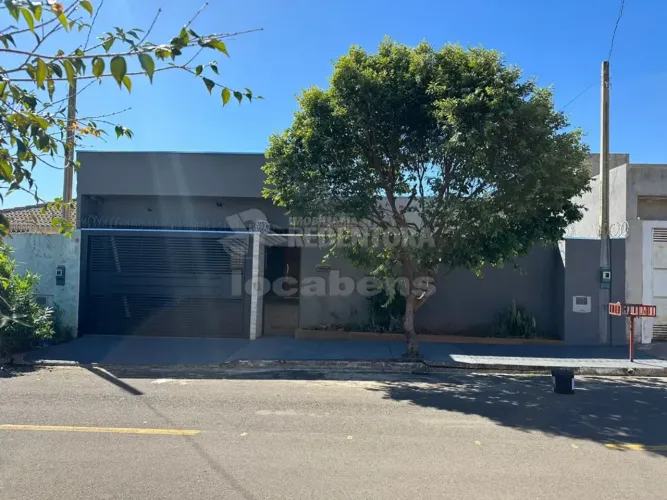 Casa para locação com 3 dormitórios e 2 vagas de garagem localizado no Parque Residencial