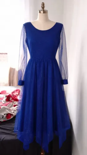 Vestido azul marinho