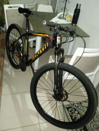 Montan byke legend aro 29 com reforço no quadro pronto pra trilha super leve 21 v