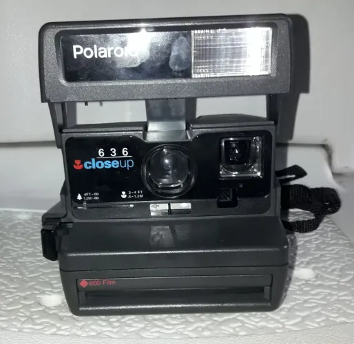 Câmera Fotográfica Polaroid 636 CloseUp