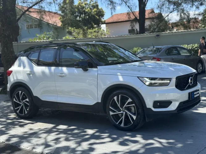 Volvo XC40 T-5 R-design 2.0 252cv AWD 2020