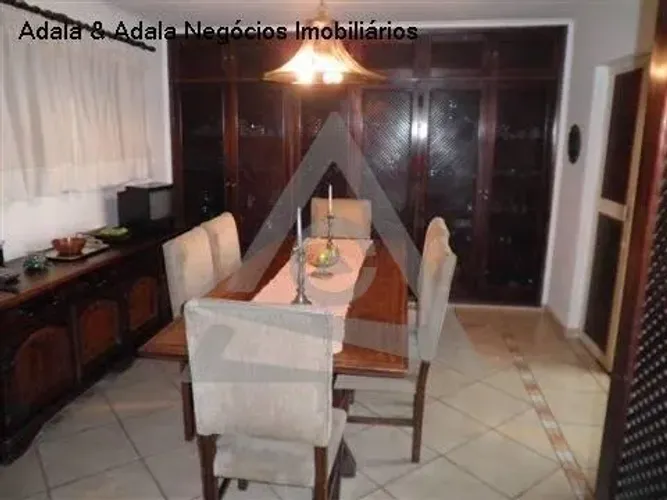 Casa à venda em Campinas, Jardim das Paineiras, com 5 quartos, com 284 m²