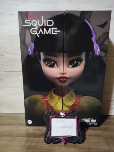 Monster High Skullector Squid game round 6