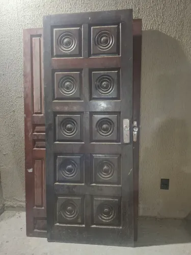 Portas de madeira