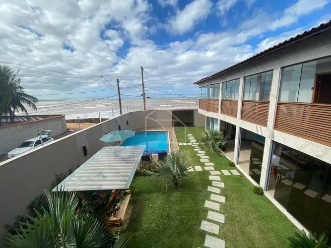 CASA DUPLEX EM NOVA ALMEIDA