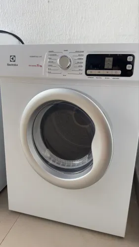 Secadora Electrolux Essential Care 11kg 127V