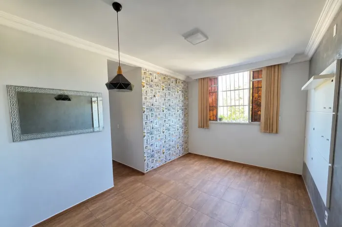 ALUGA-SE APARTAMENTO REFORMADO E SEMI-DECORADO_ MESSEJANA, FORTALEZA