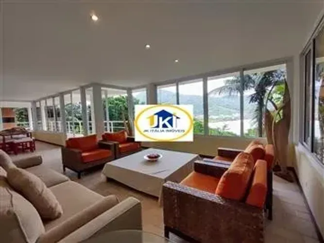 Linda casa a venda no Condomínio Ponta das Toninhas Ubatuba de R$ 4.150.000,00 por R$ 3.20