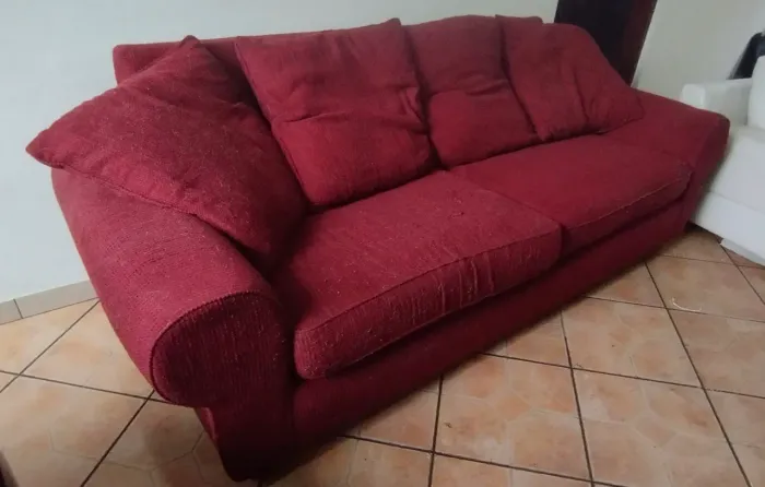 Sofá grande e confortável 4 lugares vermelho
