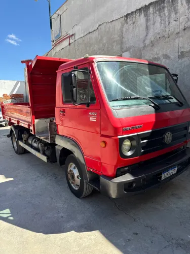 VOLKSVAGEN 8160 delivery caçamba 