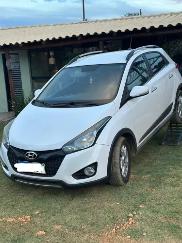 Hyundai HB20X Premium 1.6 Flex 16V Aut. 2015