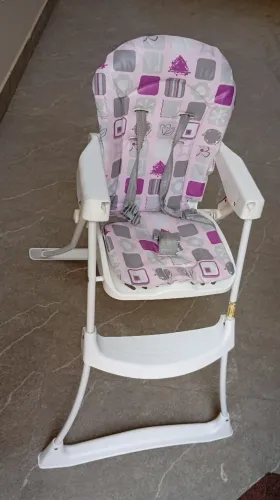 Cadeira de alimentação Burigotto menina
