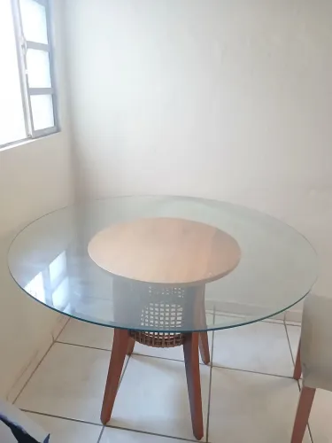 Mesa redonda jantar