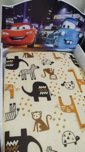Mini cama menino