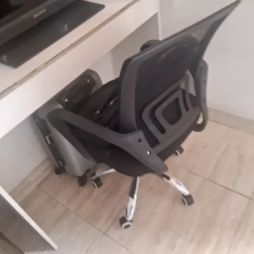 Cadeira de escritório NOVA