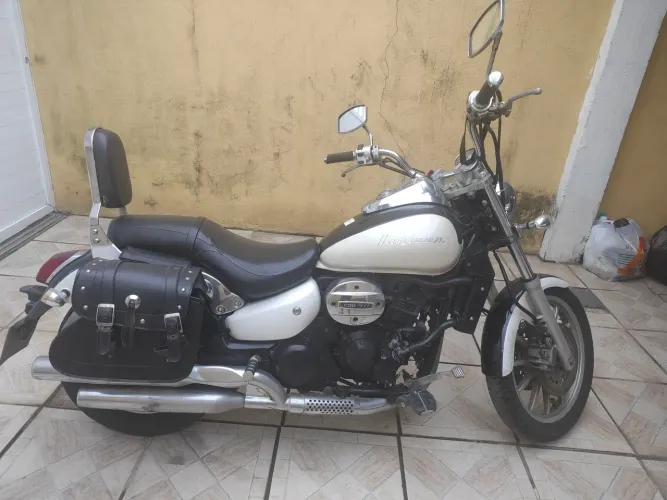 Dafra Horizon 250