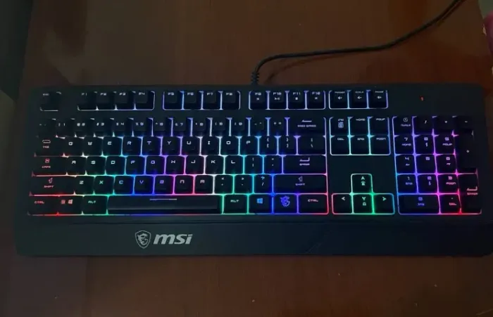 Teclado e headset original MSI - Kit Gamer